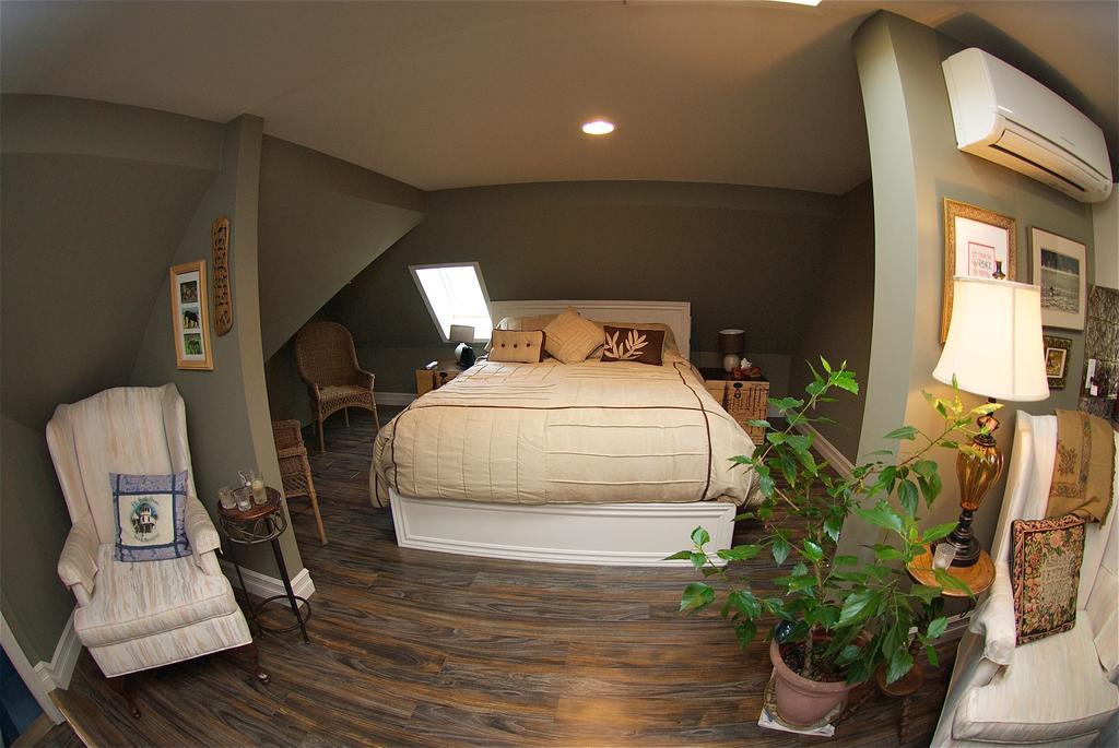 Bed & Breakfast Bondy House Bed & Breakfast